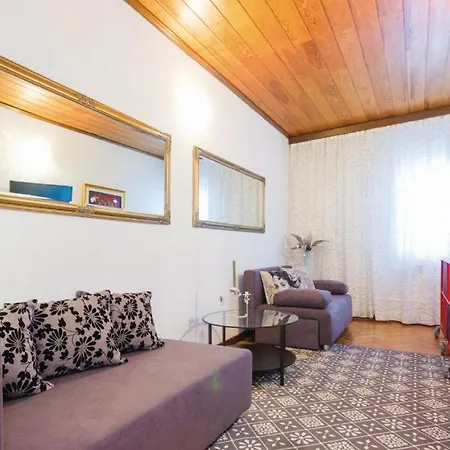 Croatia With Parking, Kitchen And Dining Area For Guests Gæstehus *
