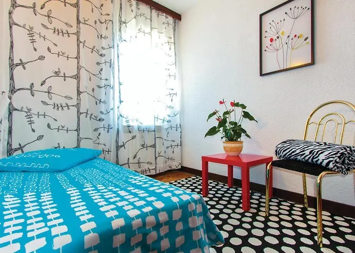 Croatia With Parking, Kitchen And Dining Area For Guests * غييكا
