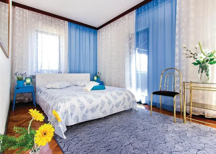 بيت ضيافة Croatia With Parking, Kitchen And Dining Area For Guests