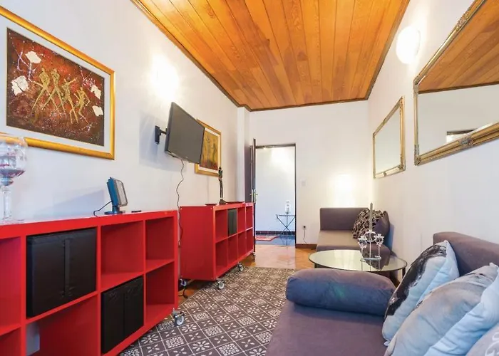 Maison d'hôtes Croatia With Parking, Kitchen And Dining Area For Guests